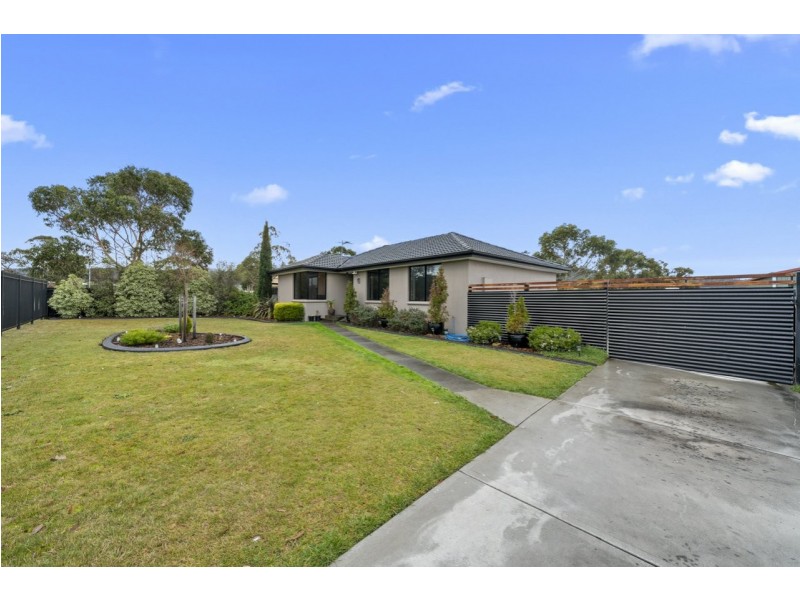118 Duntroon Drive, Rokeby TAS 7019