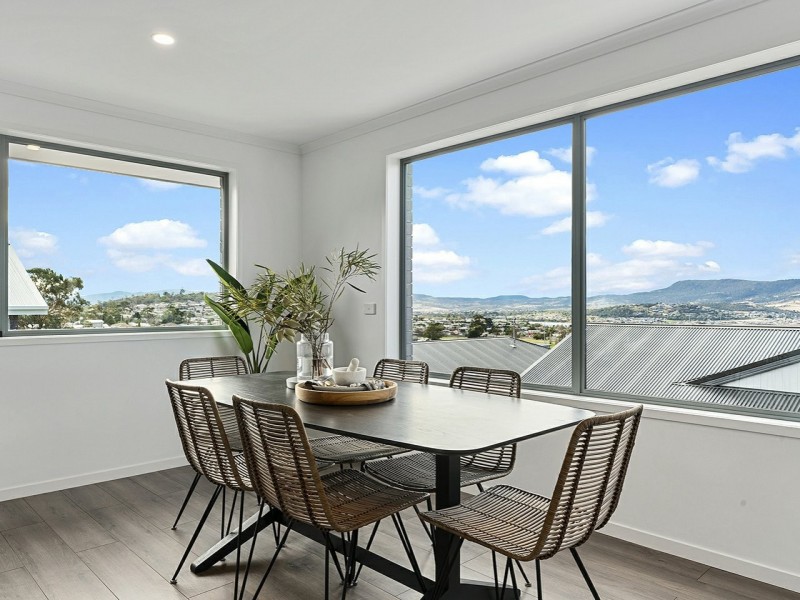 9/18 Carnegie Street, Claremont TAS 7011