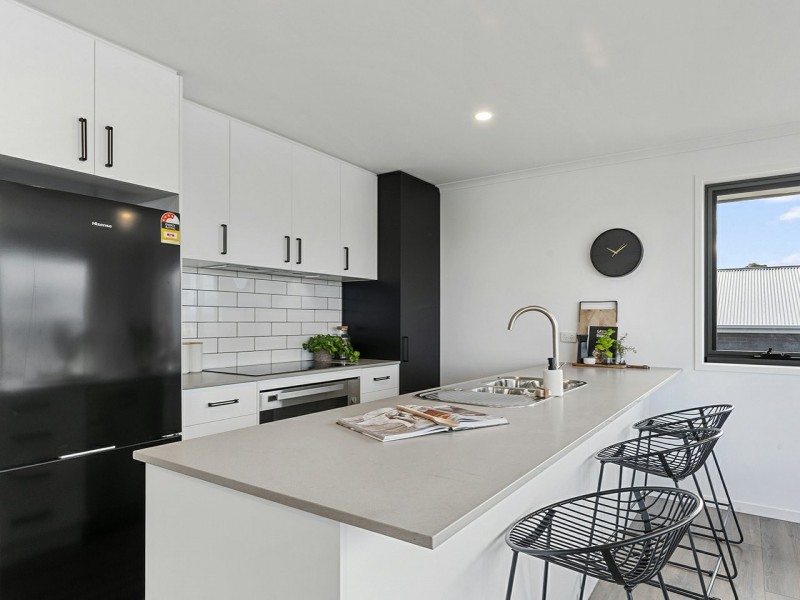 9/18 Carnegie Street, Claremont TAS 7011