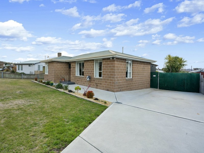 20 Malabar Road, Claremont TAS 7011