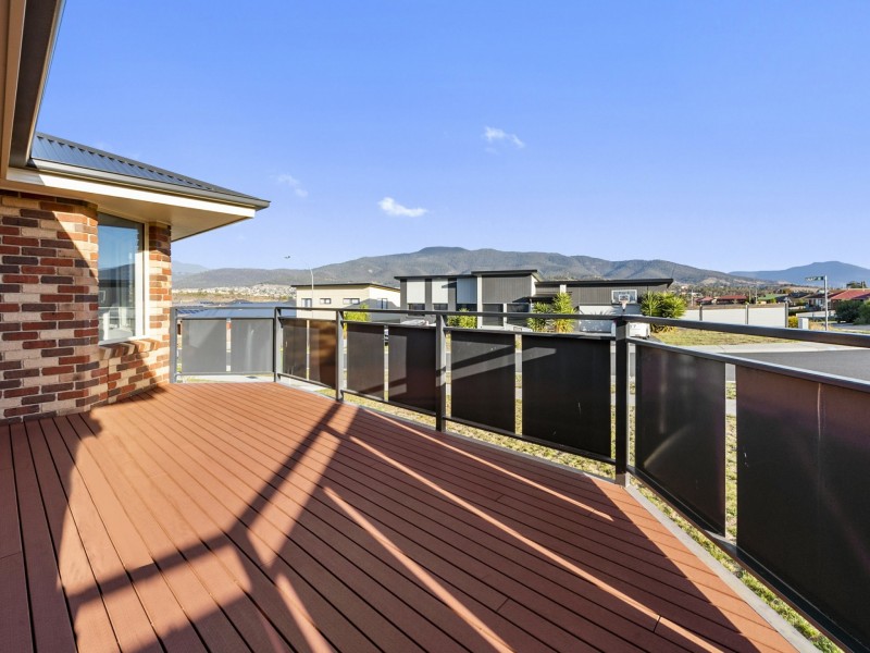 1 Calm Place, Old Beach TAS 7017