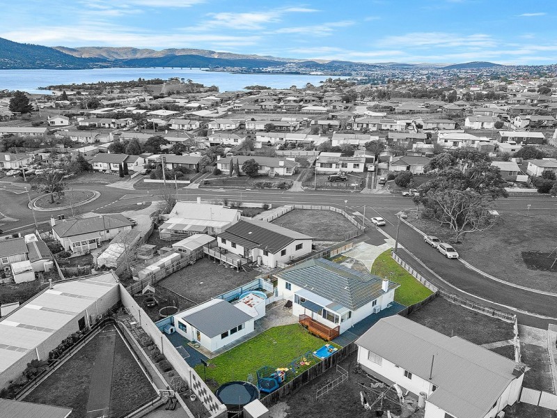 4 Bycool Circle, Chigwell TAS 7011