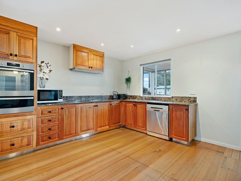 4 Bycool Circle, Chigwell TAS 7011