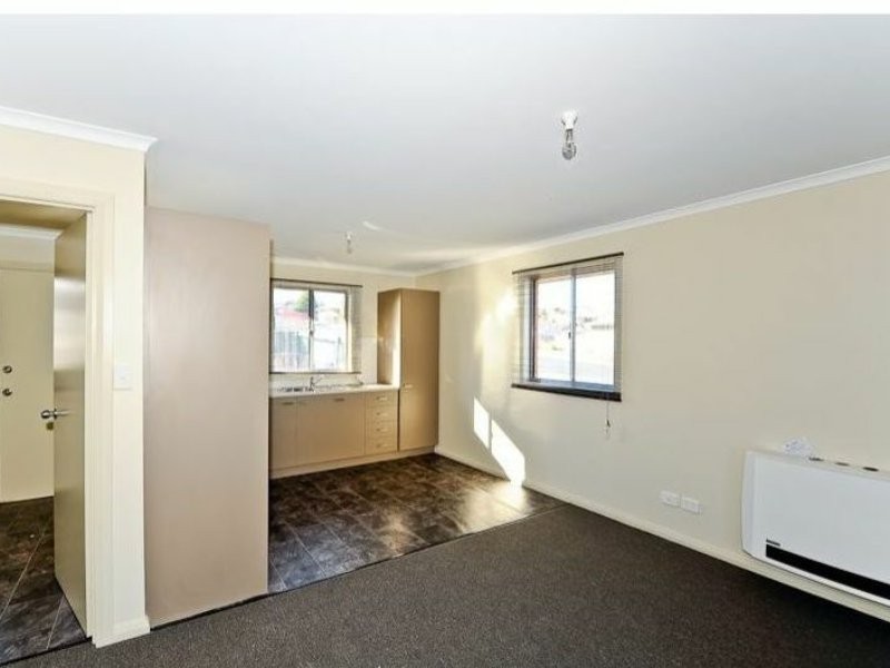2 Burge Place, Herdsmans Cove TAS 7030