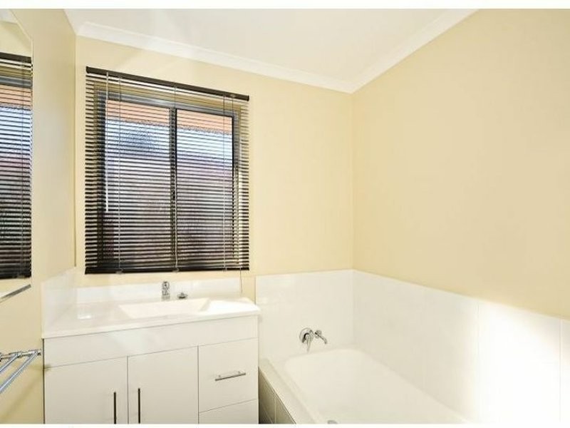2 Burge Place, Herdsmans Cove TAS 7030