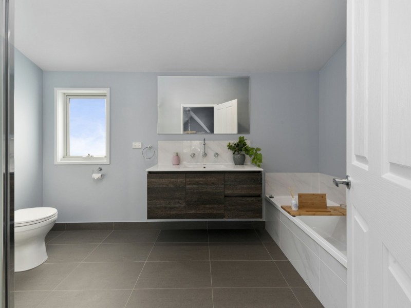 27 Riviera Drive, Old Beach TAS 7017