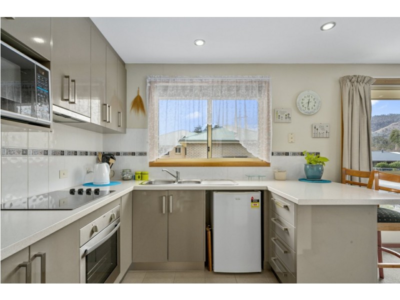 Unit 1/61 Churinga Waters Drive, Old Beach TAS 7017
