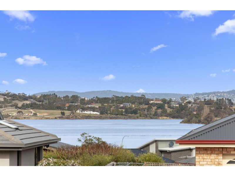 Unit 1/61 Churinga Waters Drive, Old Beach TAS 7017