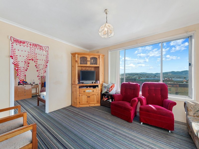 2/11 Florence Street, Moonah TAS 7009