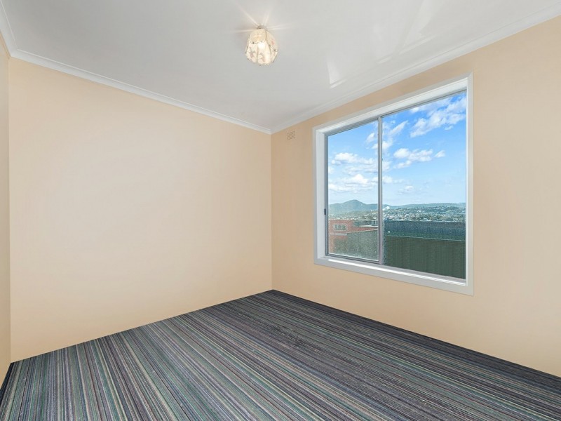 2/11 Florence Street, Moonah TAS 7009