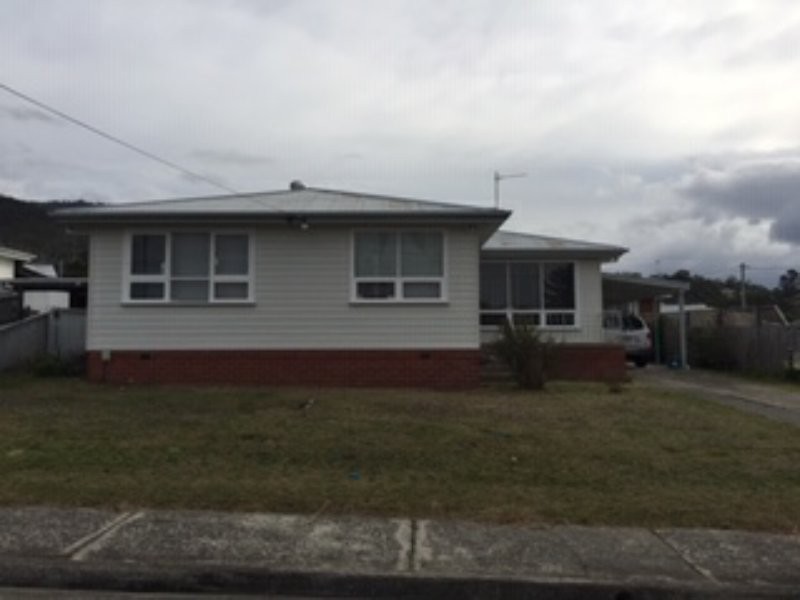 8 Illawarra Road, Glenorchy TAS 7010