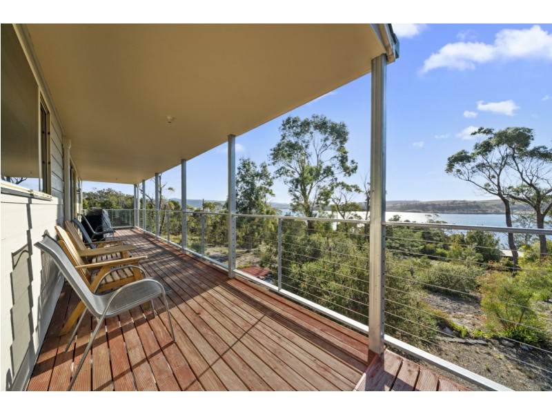 82 Barton Avenue, Triabunna TAS 7190