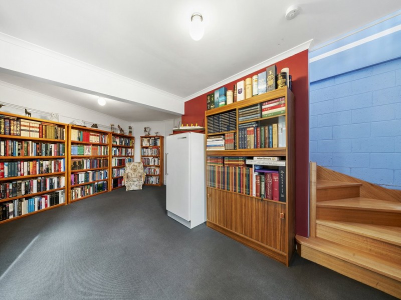 1/52 Rosehill Crescent, Lenah Valley TAS 7008