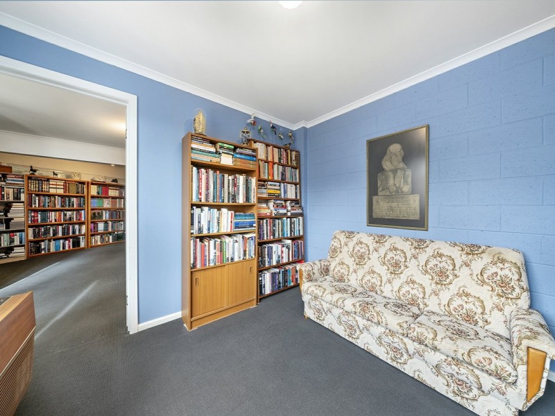 1/52 Rosehill Crescent, Lenah Valley TAS 7008