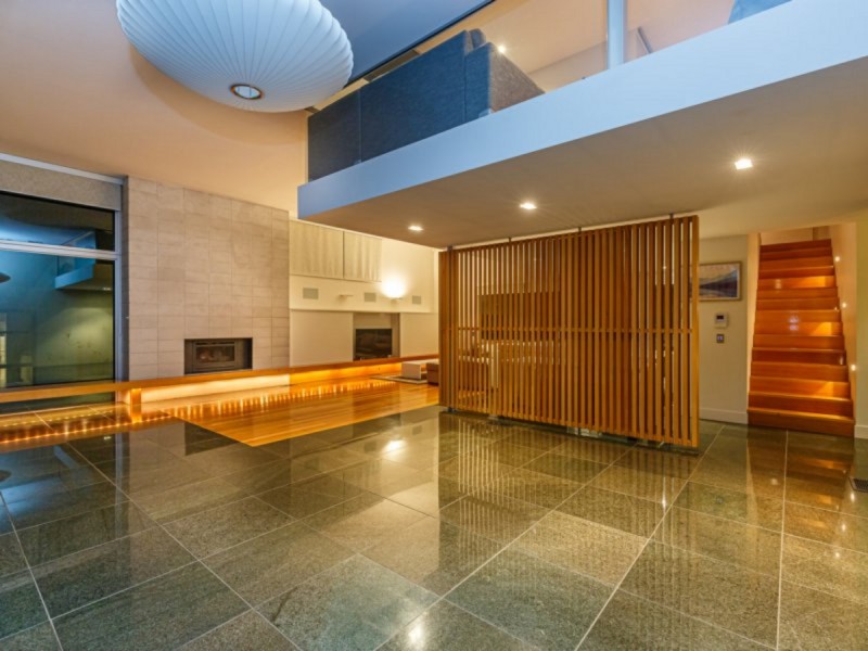 18 Aotea Road, Sandy Bay TAS 7005