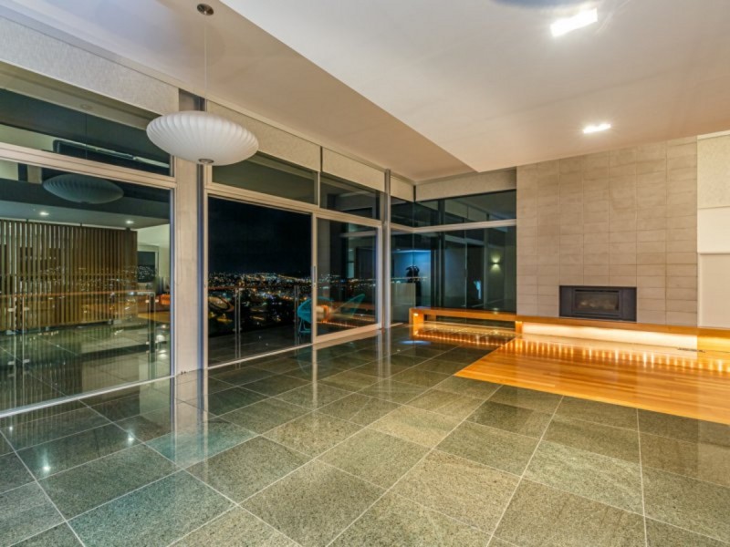 18 Aotea Road, Sandy Bay TAS 7005