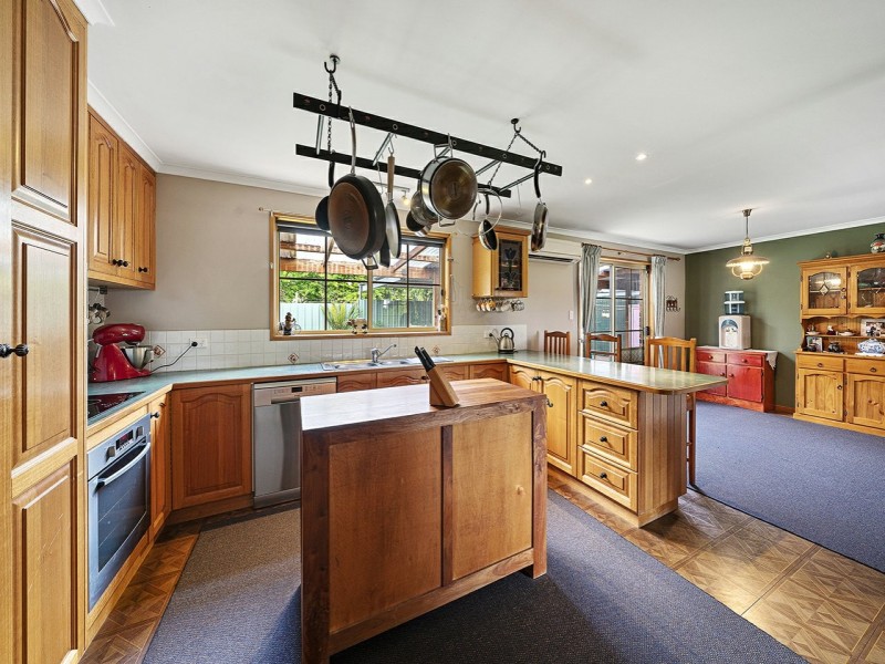 333 Top Swamp Road, Lachlan TAS 7140