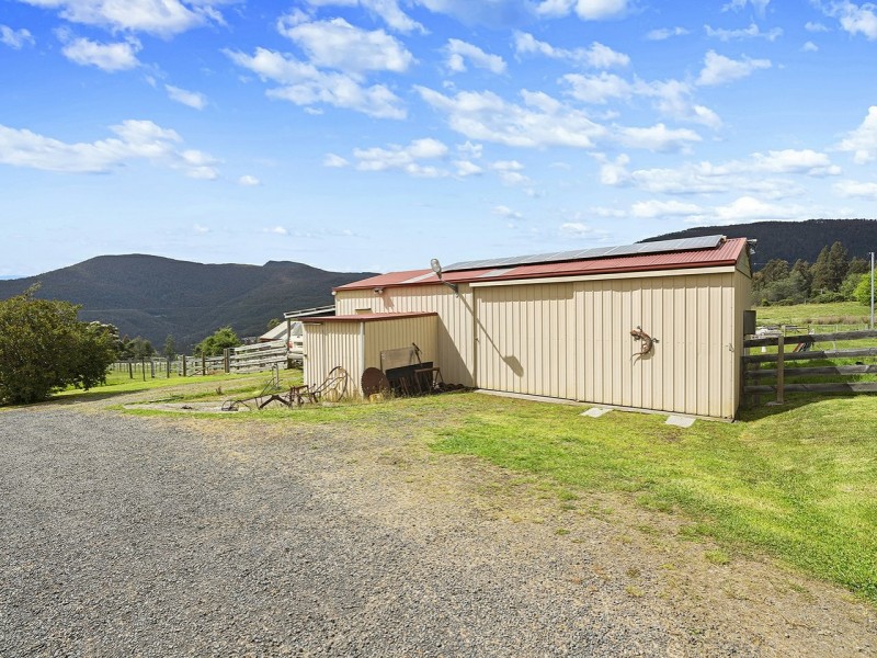 333 Top Swamp Road, Lachlan TAS 7140