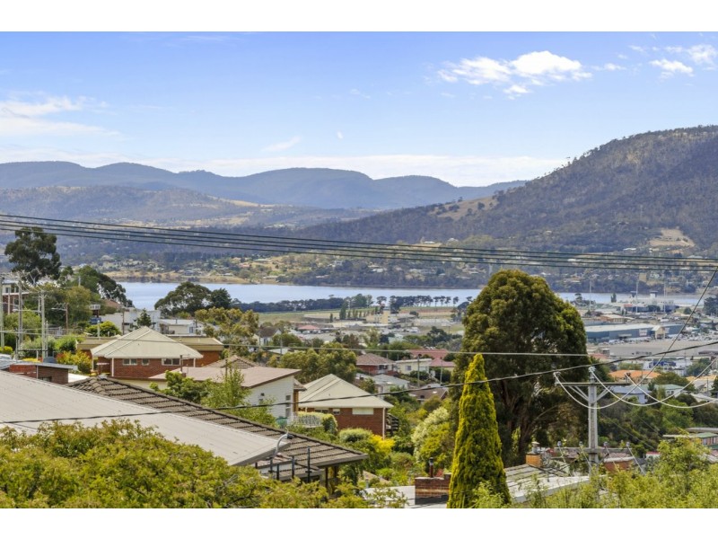 1/150 Springfield Avenue, West Moonah TAS 7009