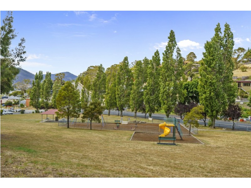 1/150 Springfield Avenue, West Moonah TAS 7009