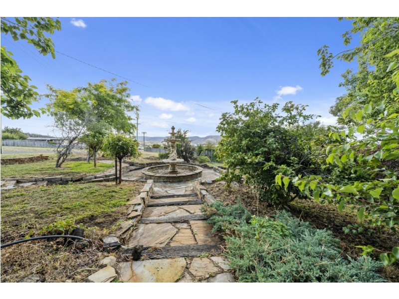 35 Cleburne Street, Claremont TAS 7011