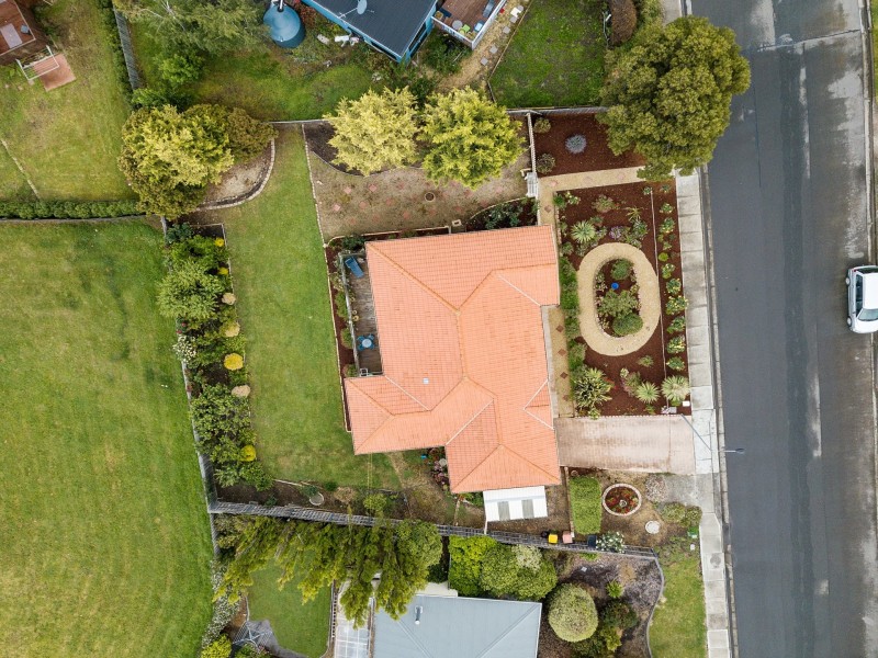 27 Clives Avenue, Old Beach TAS 7017