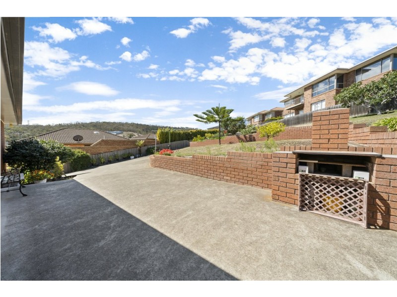 450 Oceana Drive, Howrah TAS 7018