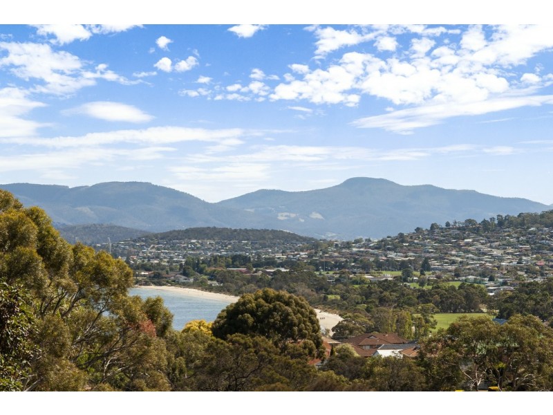 450 Oceana Drive, Howrah TAS 7018