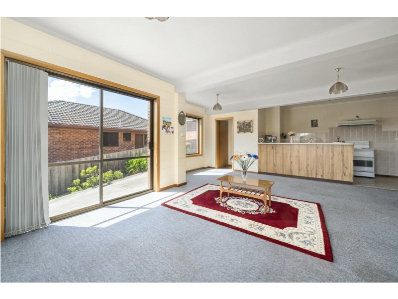 450 Oceana Drive, Howrah TAS 7018