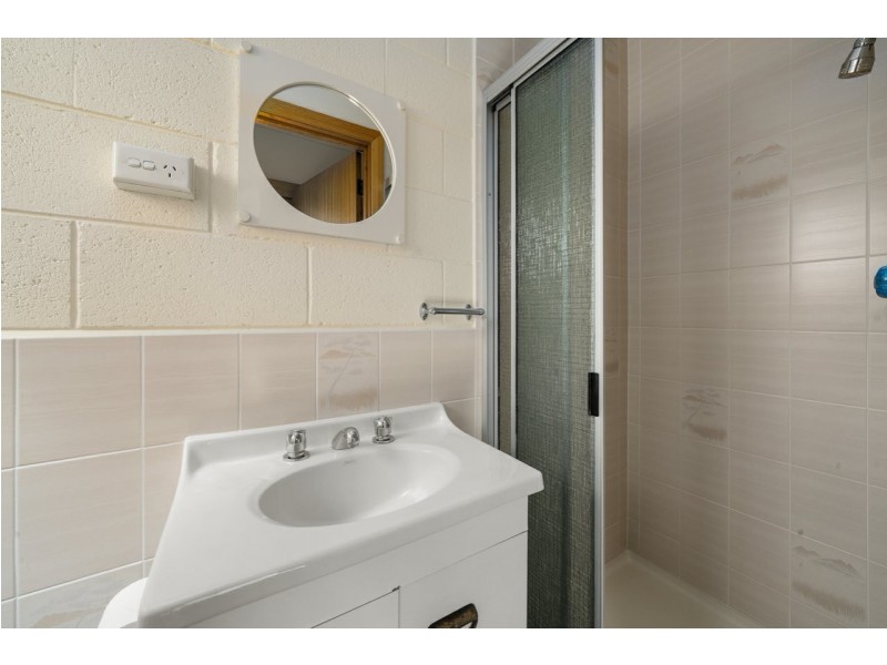 450 Oceana Drive, Howrah TAS 7018