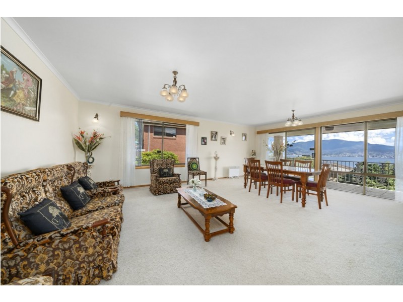 450 Oceana Drive, Howrah TAS 7018