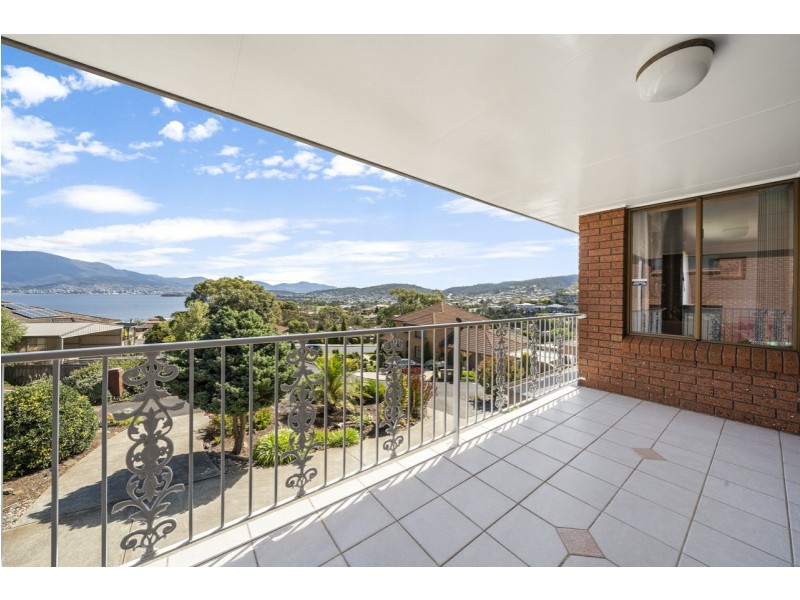 450 Oceana Drive, Howrah TAS 7018