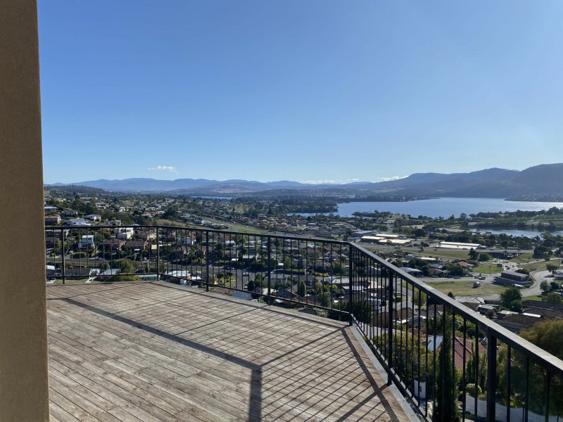 10 Nathan Street, Berriedale TAS 7011