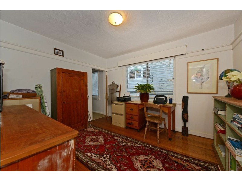 36 Burnside Avenue, New Town TAS 7008