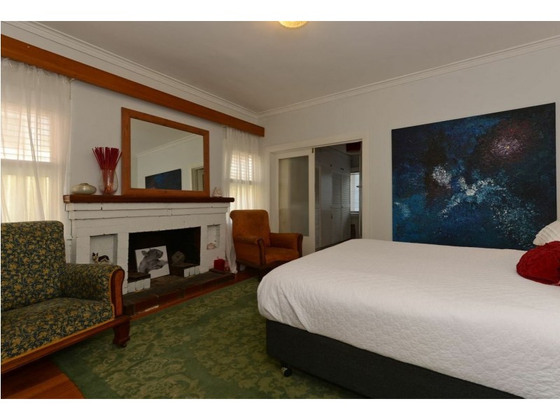 36 Burnside Avenue, New Town TAS 7008