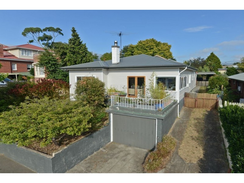 36 Burnside Avenue, New Town TAS 7008