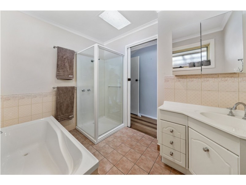 15 Cordelia Court, Rosetta TAS 7010
