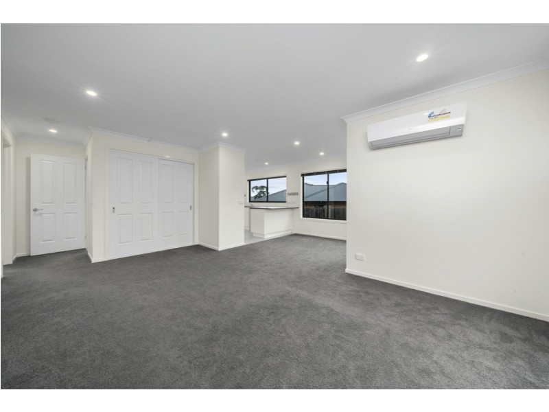 3/29 Mariah Crescent, Oakdowns TAS 7019