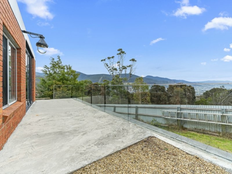 2/9 Castlereagh Court, Lenah Valley TAS 7008
