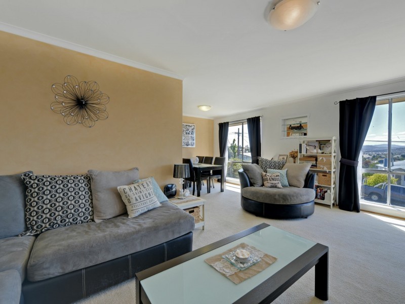 25 Danina Street, Chigwell TAS 7011