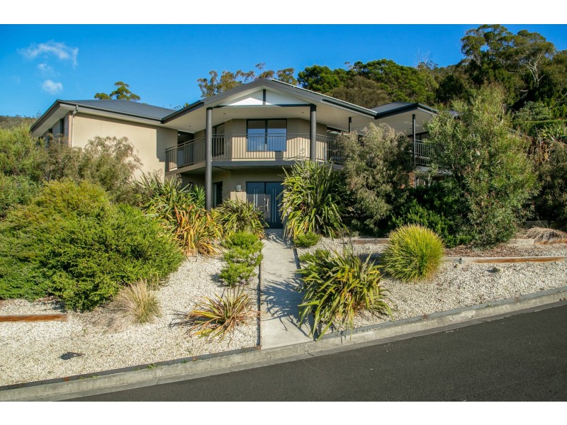 11 Redlands Drive, Rosetta TAS 7010