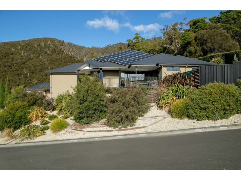 11 Redlands Drive, Rosetta TAS 7010