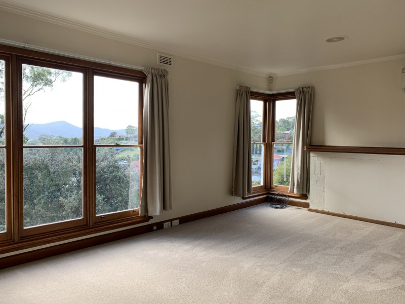 60 Corinda Grove, West Moonah TAS 7009