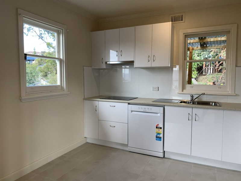 60 Corinda Grove, West Moonah TAS 7009