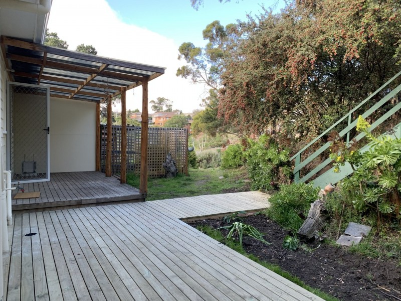 60 Corinda Grove, West Moonah TAS 7009