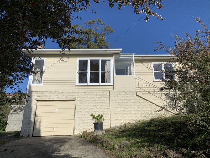 60 Corinda Grove, West Moonah TAS 7009