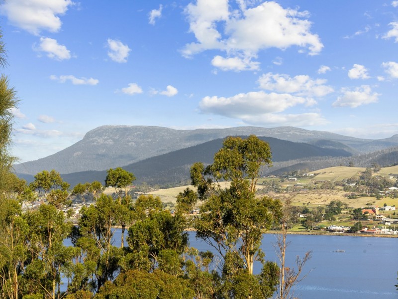 4 Thompson Crescent, Bridgewater TAS 7030