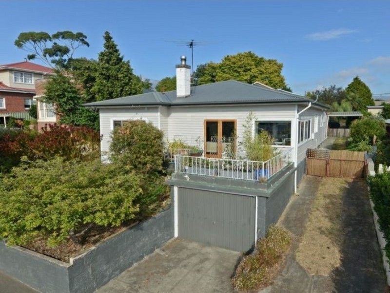 36 Burnside Avenue, New Town TAS 7008