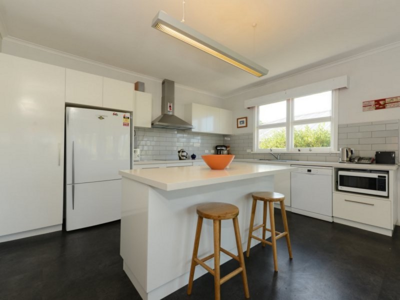 36 Burnside Avenue, New Town TAS 7008