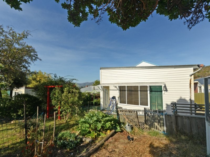 36 Burnside Avenue, New Town TAS 7008